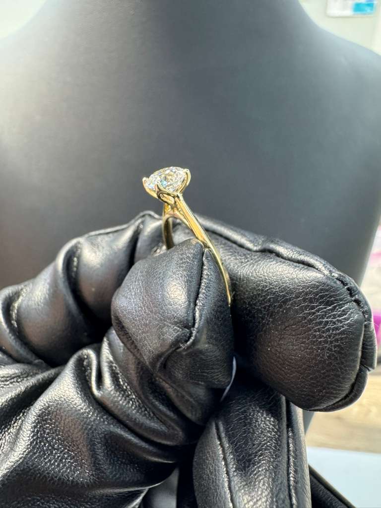 Classic Solstice Solitaire Ring