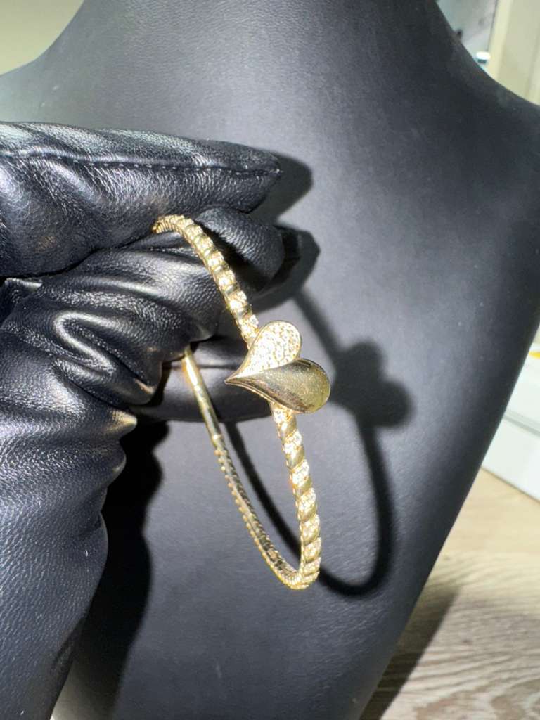 Diamond Heart Embrace Bangle