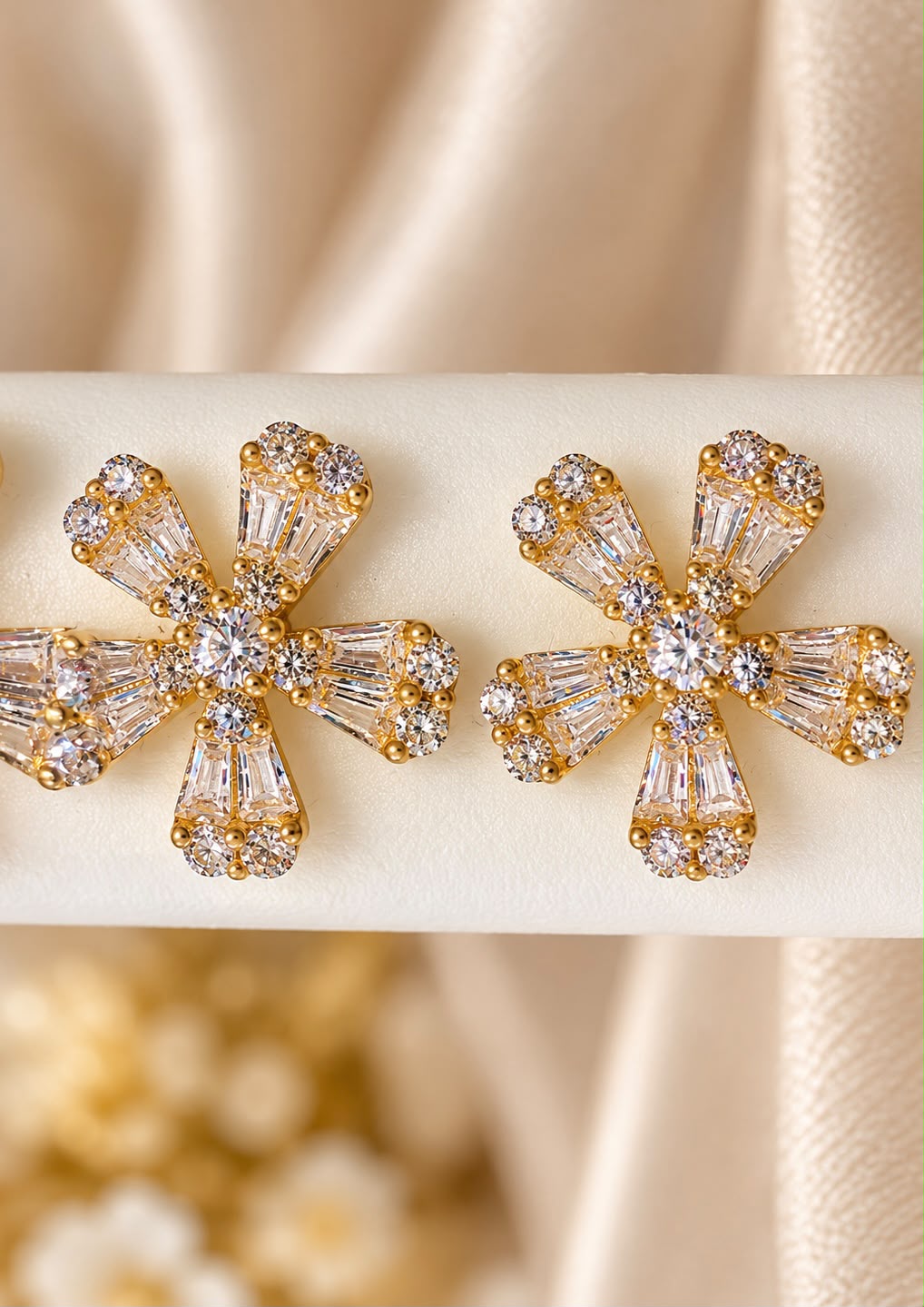 14K Yellow Gold 0.40 CTW Natural Diamond Flower Stud Earrings Screw Back