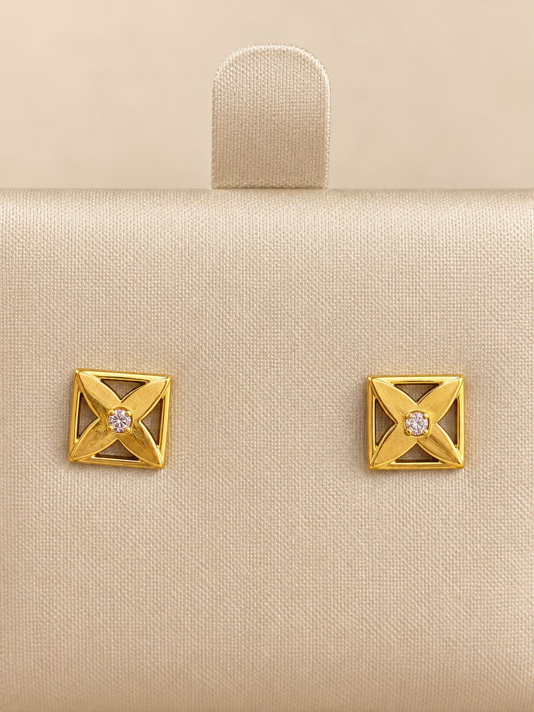 14K Yellow Gold Square Flower Stud Earrings 5.8mm – 1 Gram