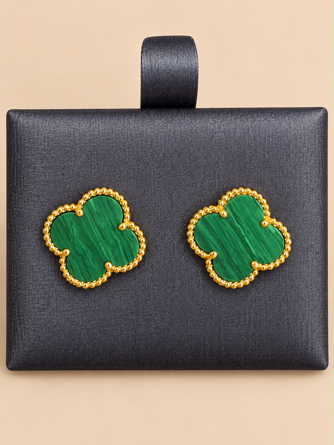 14K Yellow Gold Green Flower Stud Earrings 13.2mm – 2.30 Grams