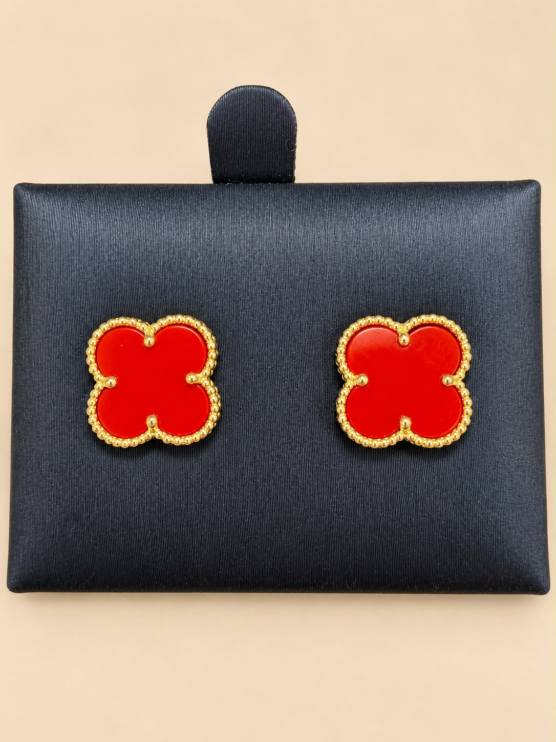 Beautiful 14K yellow gold red flower stud earrings 13.3mm – 2.40 grams