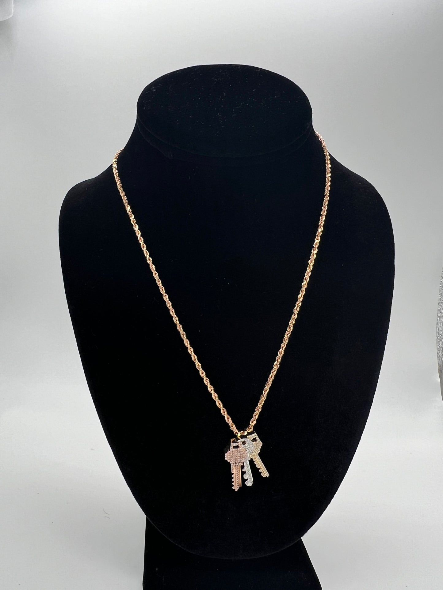 Rose gold chain | key charm | diamond