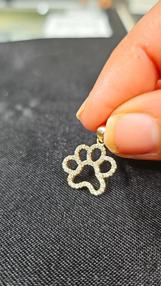 Paw pendant