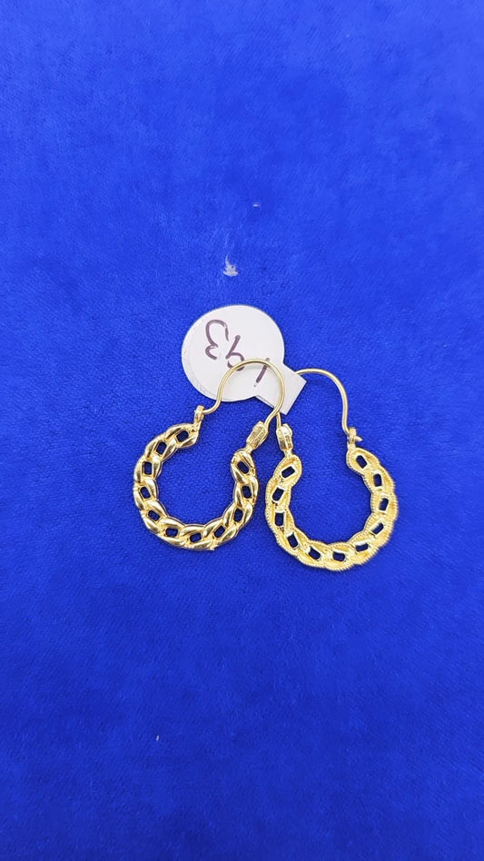 Small chain hoops