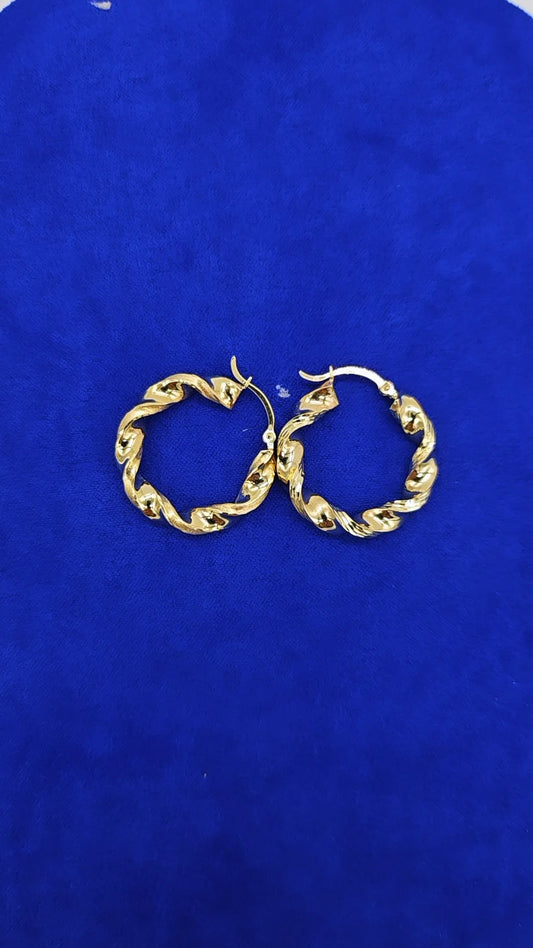 Twisted design hoops