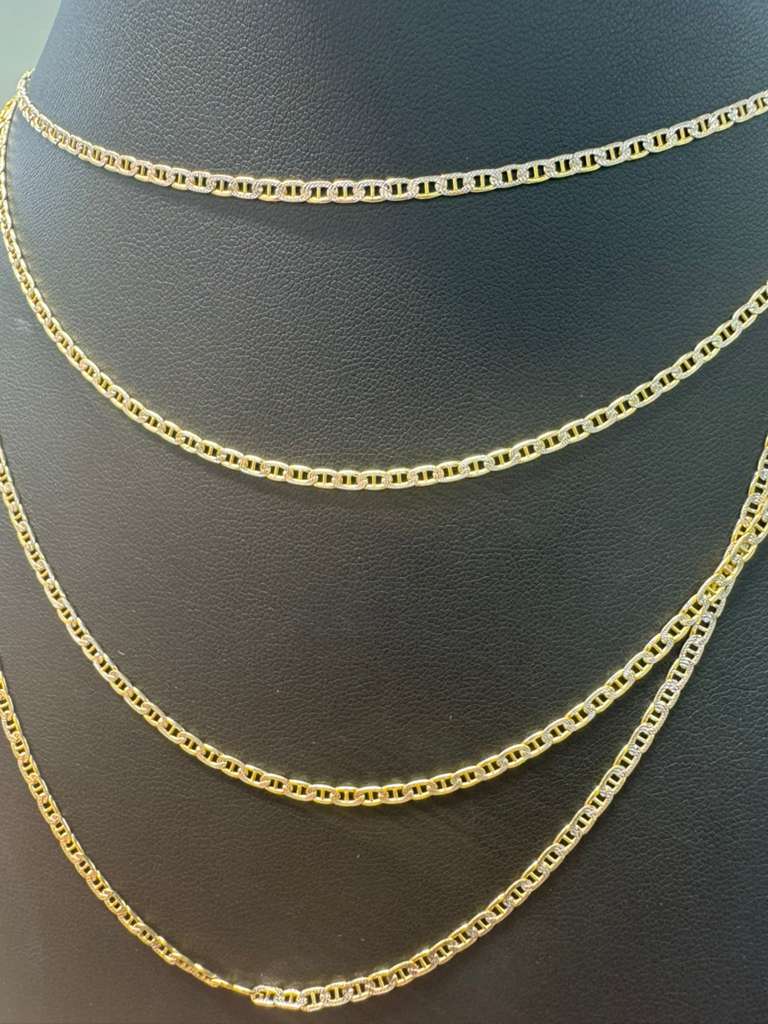 Mariners link chain