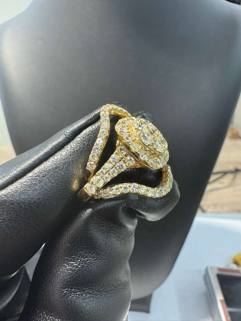 Trio Ring