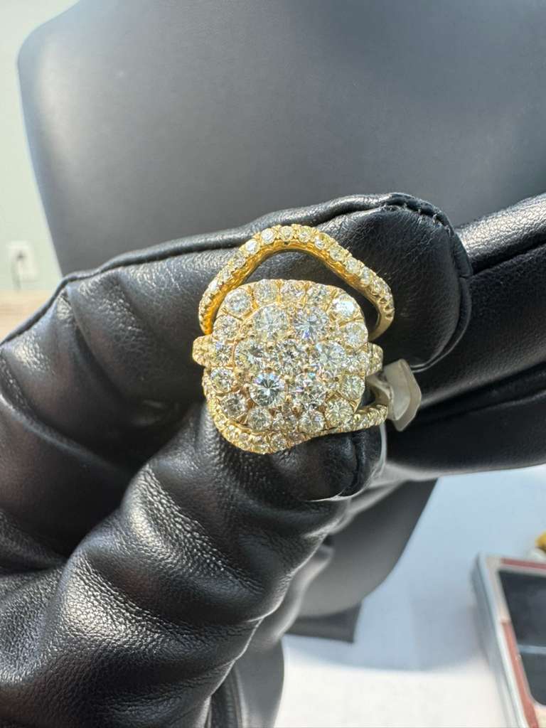 Trio Ring