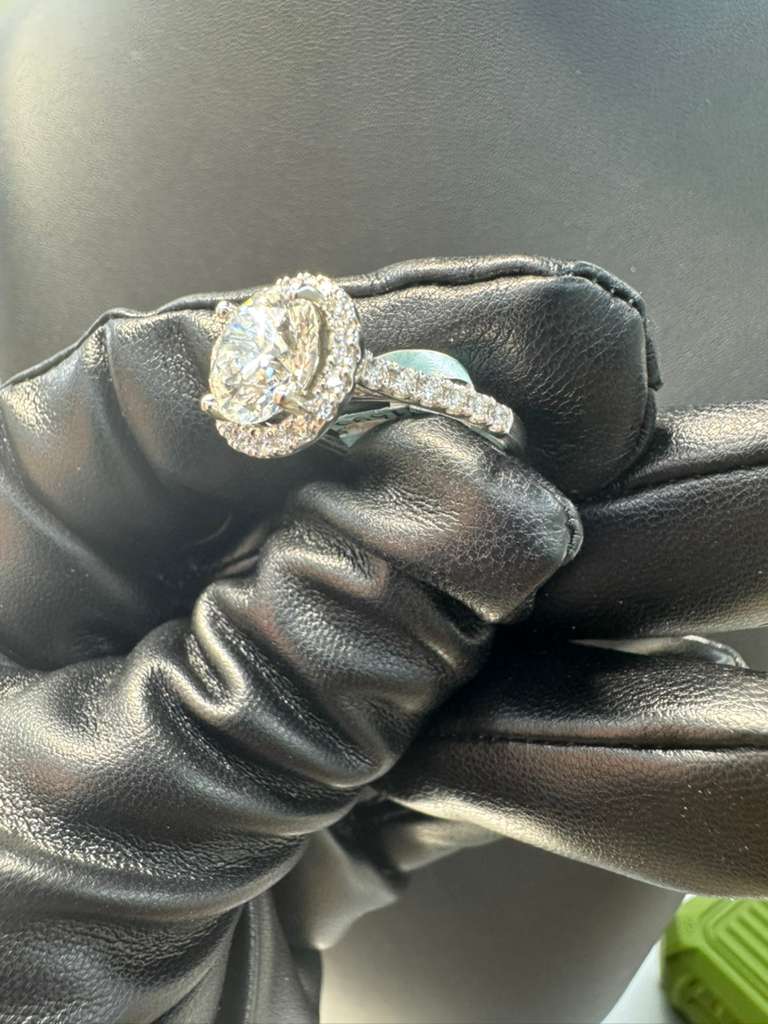 Halo Circle Diamond Ring