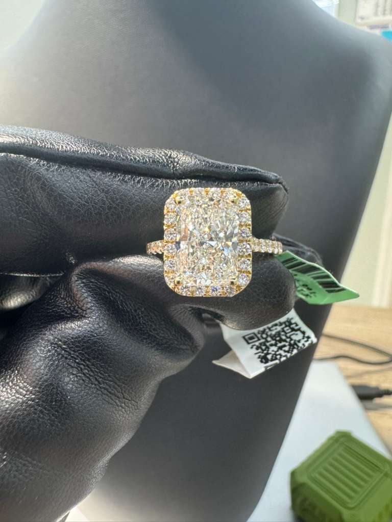 Cushion Halo Diamond Ring