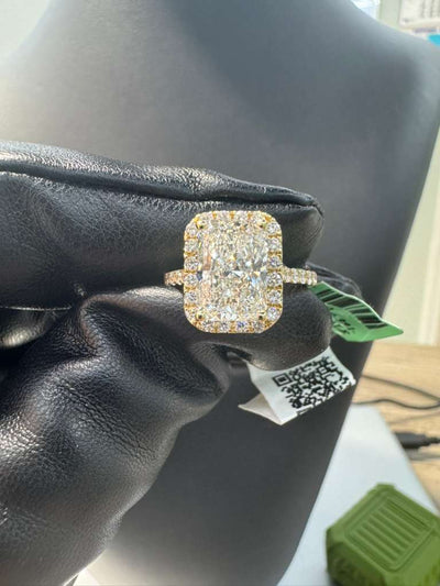 Cushion Halo Diamond Ring