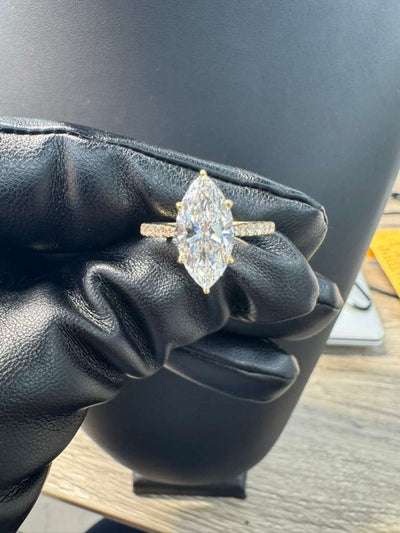 Marquise Elegance Diamond Ring