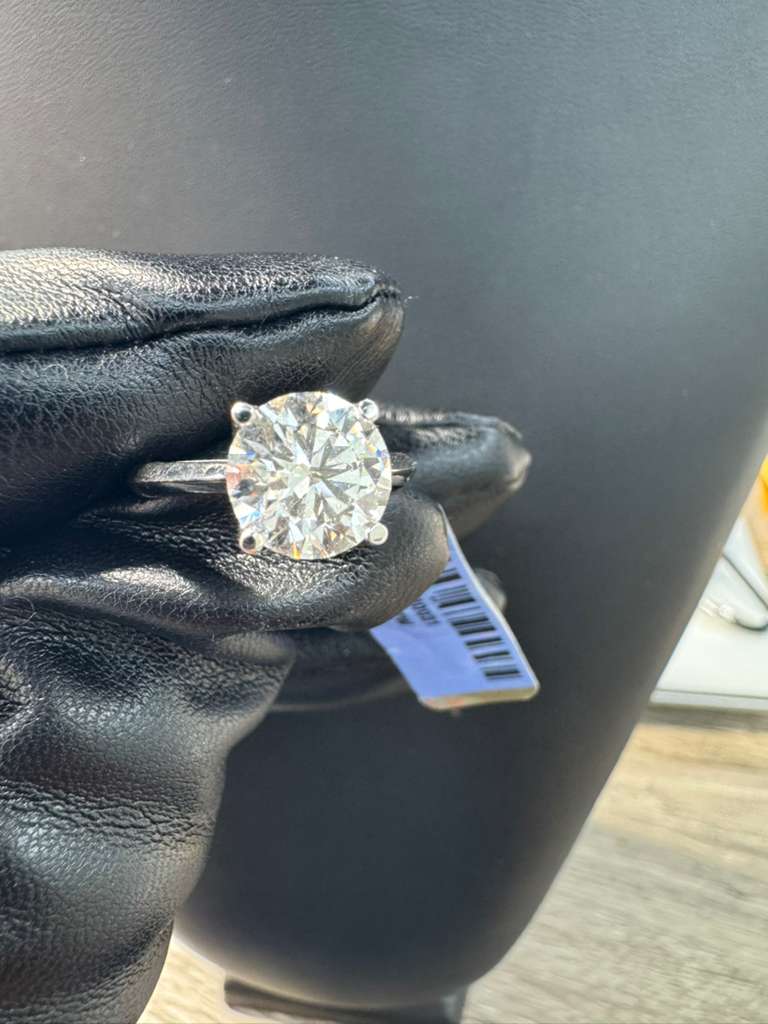 White Gold Solitaire Diamond Ring