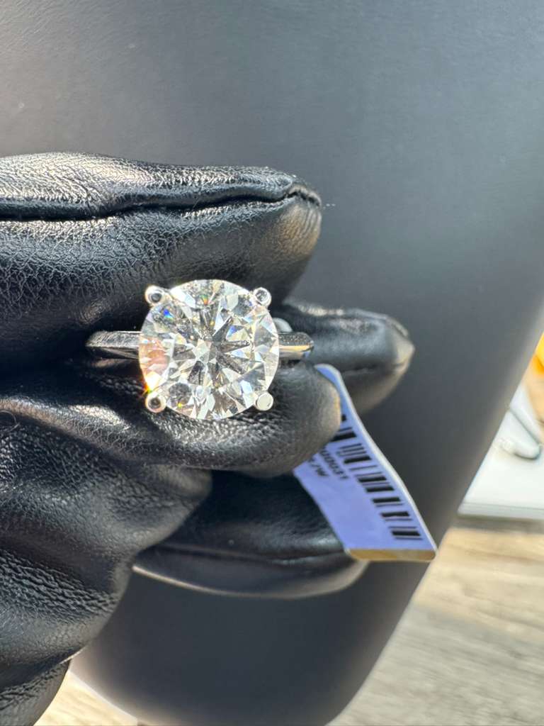 White Gold Solitaire Diamond Ring