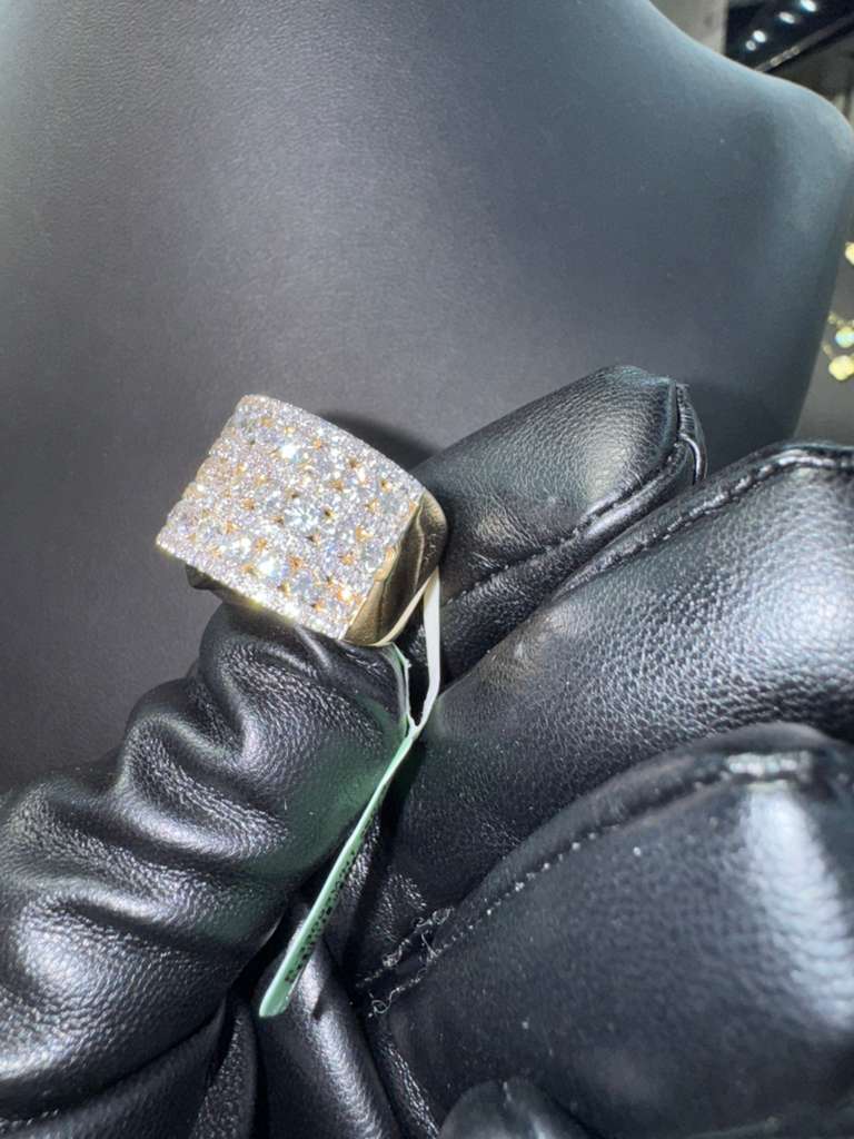 14K Gold VS Lab-Grown Diamond Pavé Power Ring