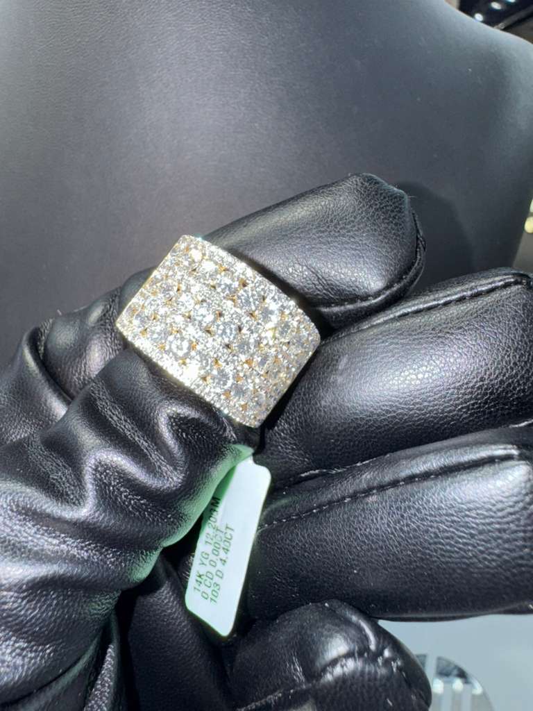 14K Gold VS Lab-Grown Diamond Pavé Power Ring