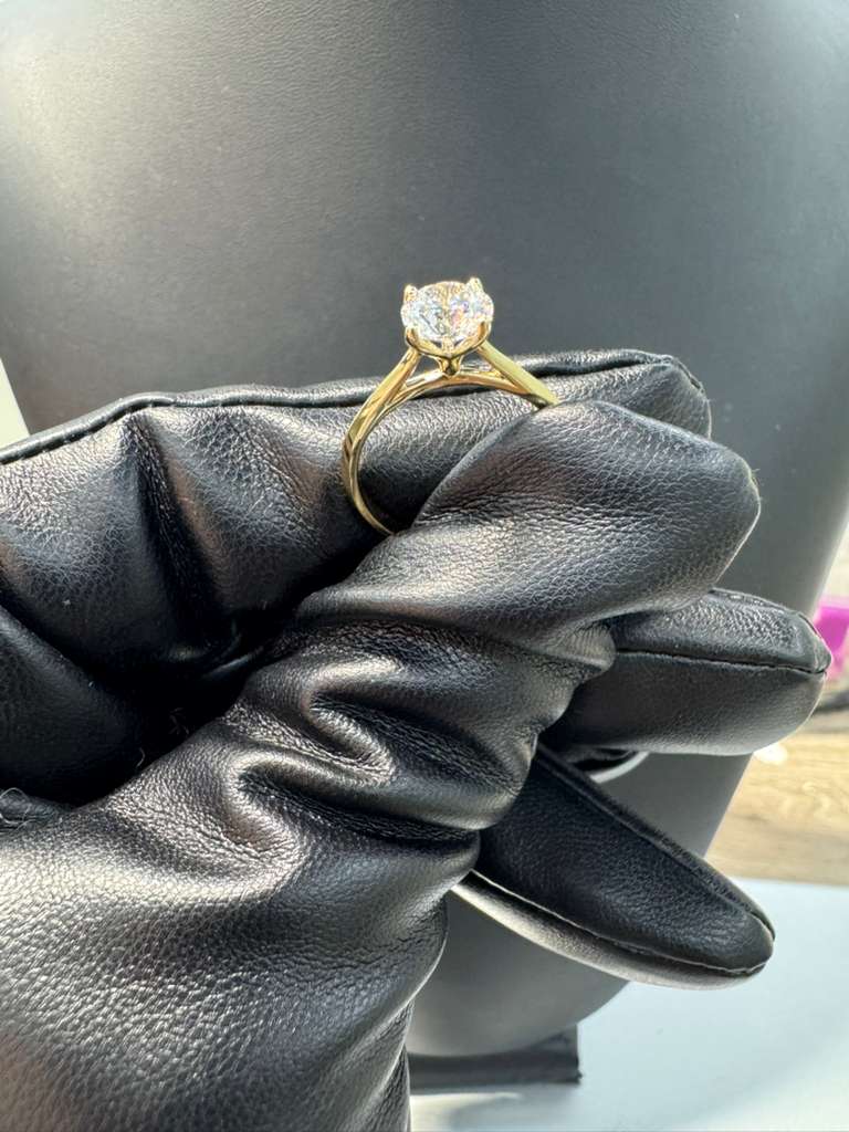 Classic Solstice Solitaire Ring