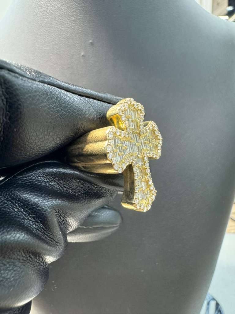 Radiant Faith Baguette Diamond Cross Ring