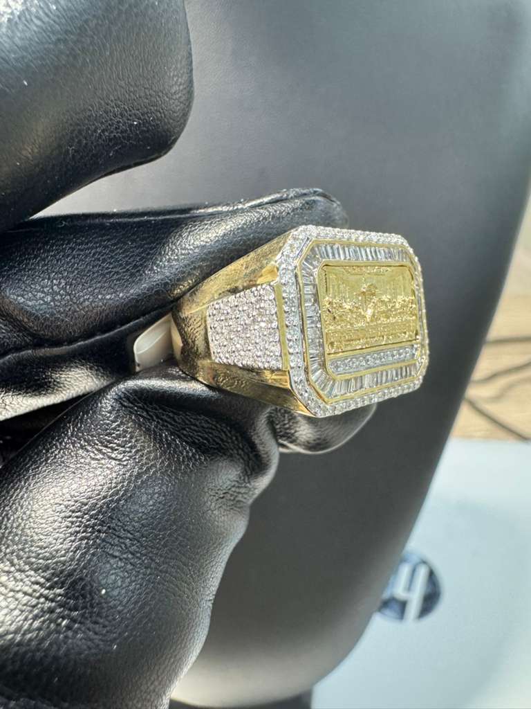 Divine Supper Diamond Ring