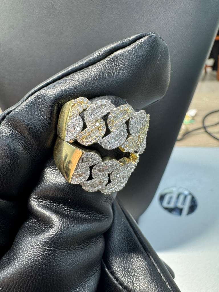 Timeless Radiance Diamond Ring