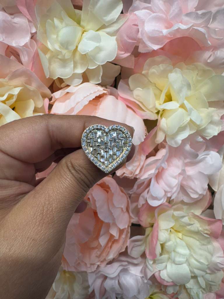Royal Radiance VS Diamond Ring