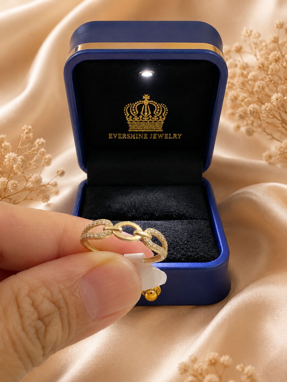 10K Yellow Gold CZ Chain Link Ring Size 7 Women’s Sparkling Oval Link Ring