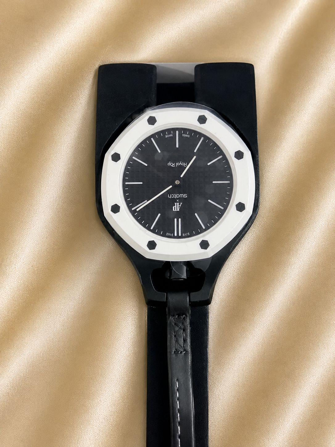Royal Pop Black & White Edition Female Watch