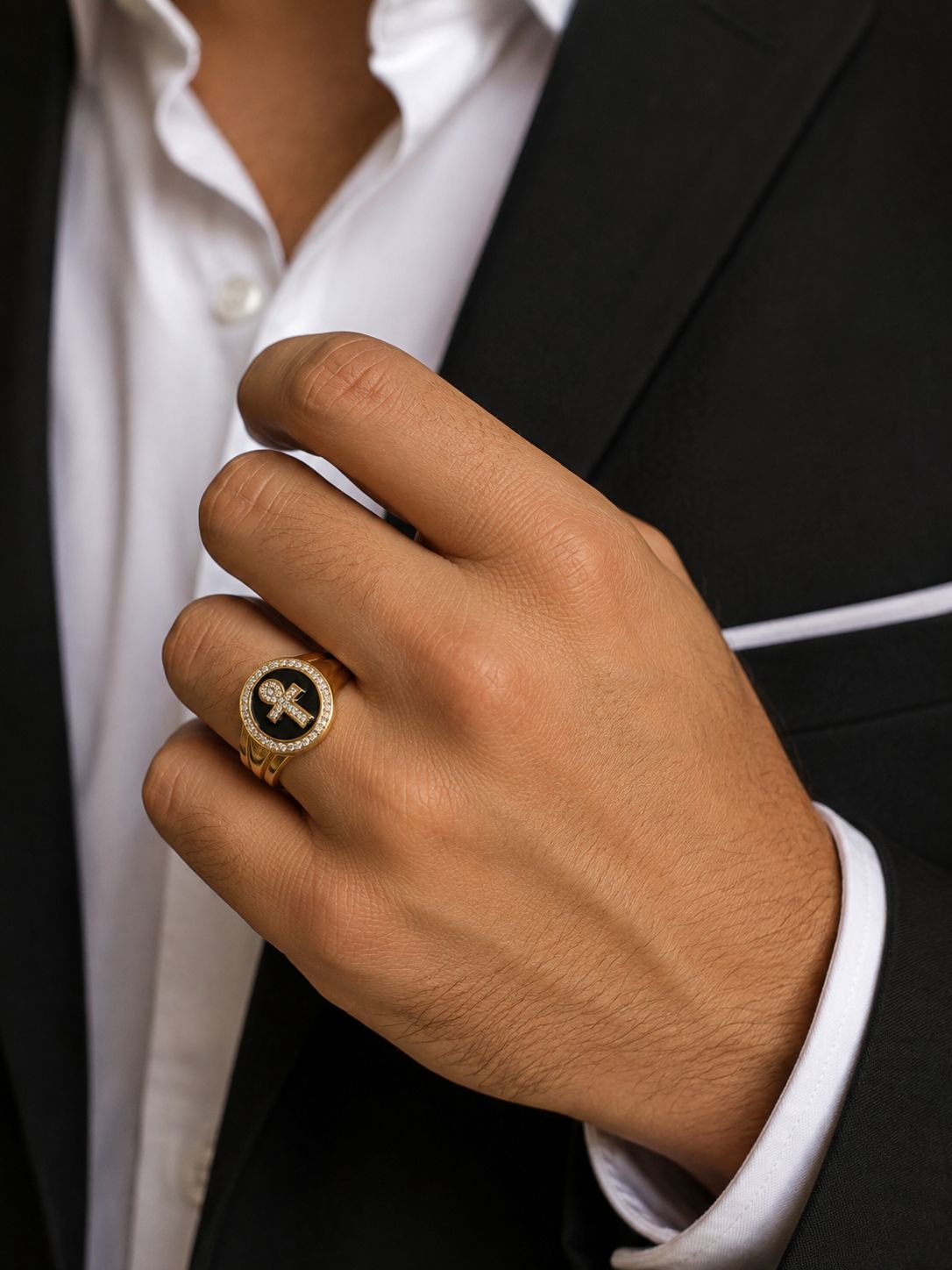 Men’s 10K Yellow Gold Natural Diamond Ankh Ring Black Onyx Style – Size 10 | Evershine Jewelry