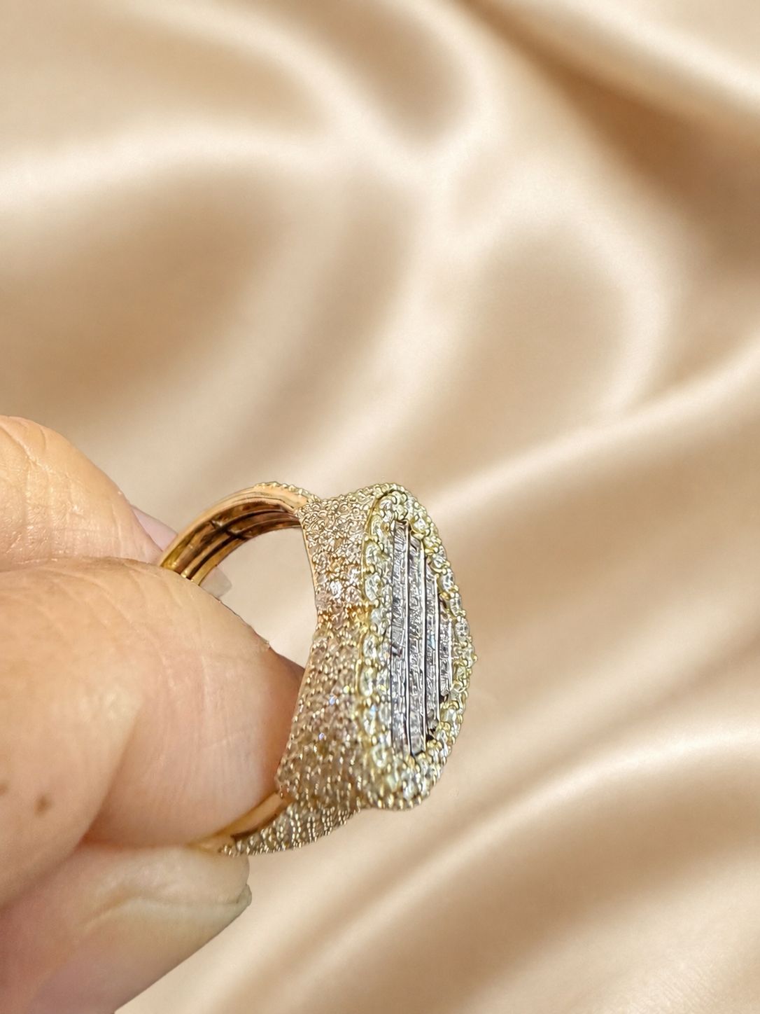 10K Yellow Gold Diamond Heart Ring Baguette & Round Diamond Statement Ring Size 10.5