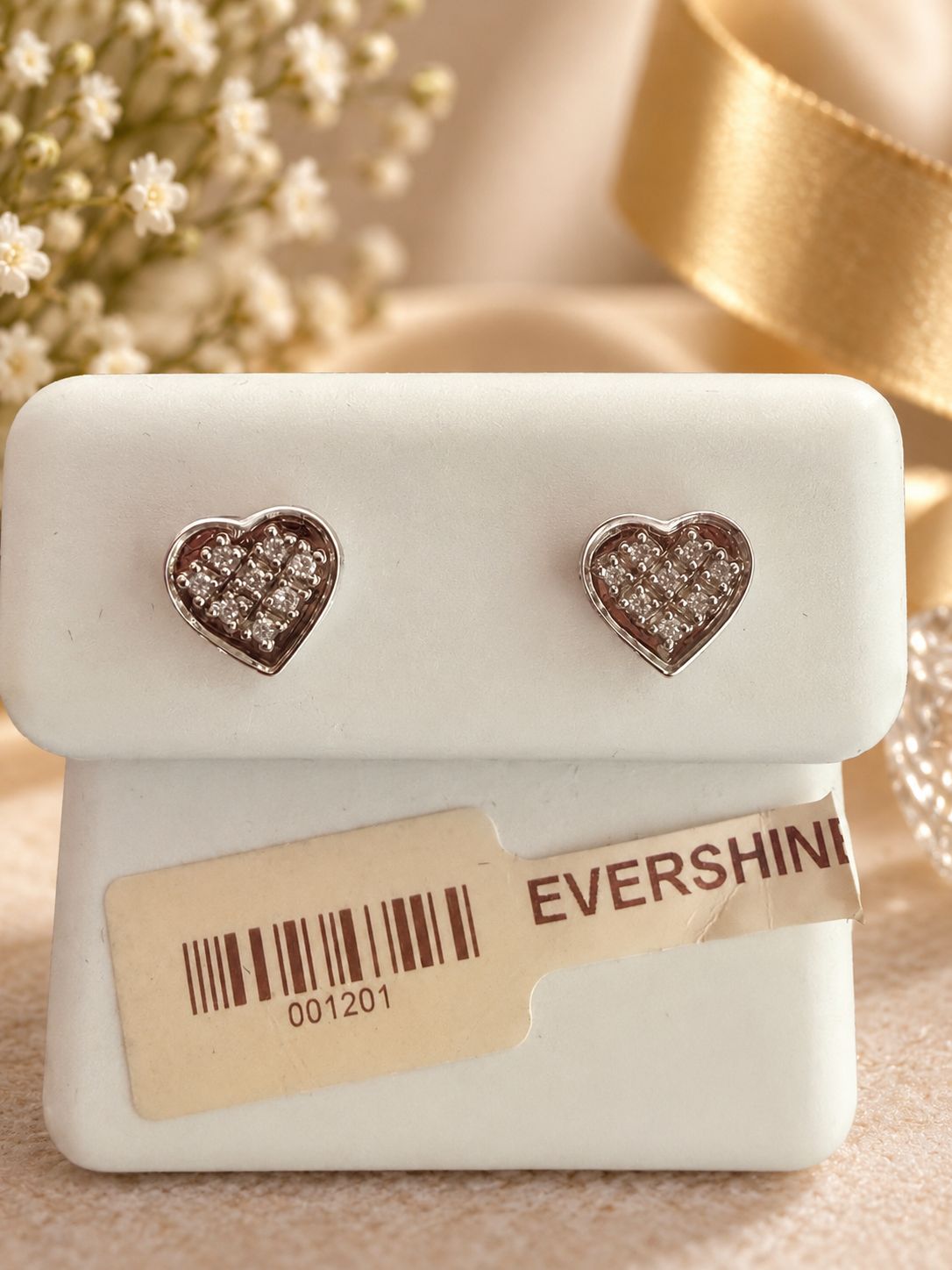 10K Gold Natural Diamond Heart Stud Earrings 0.144 CTW Screw Back