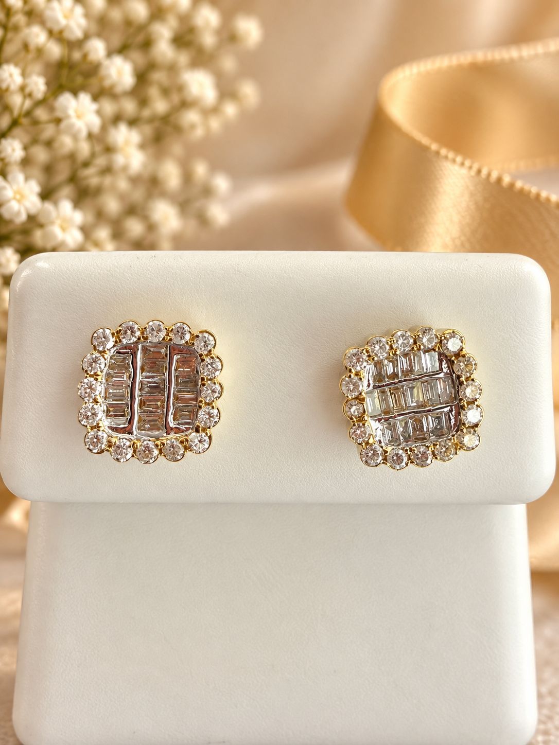 10K Yellow Gold Natural Diamond Cluster Stud Earrings 0.37 CTW Fine Jewelry