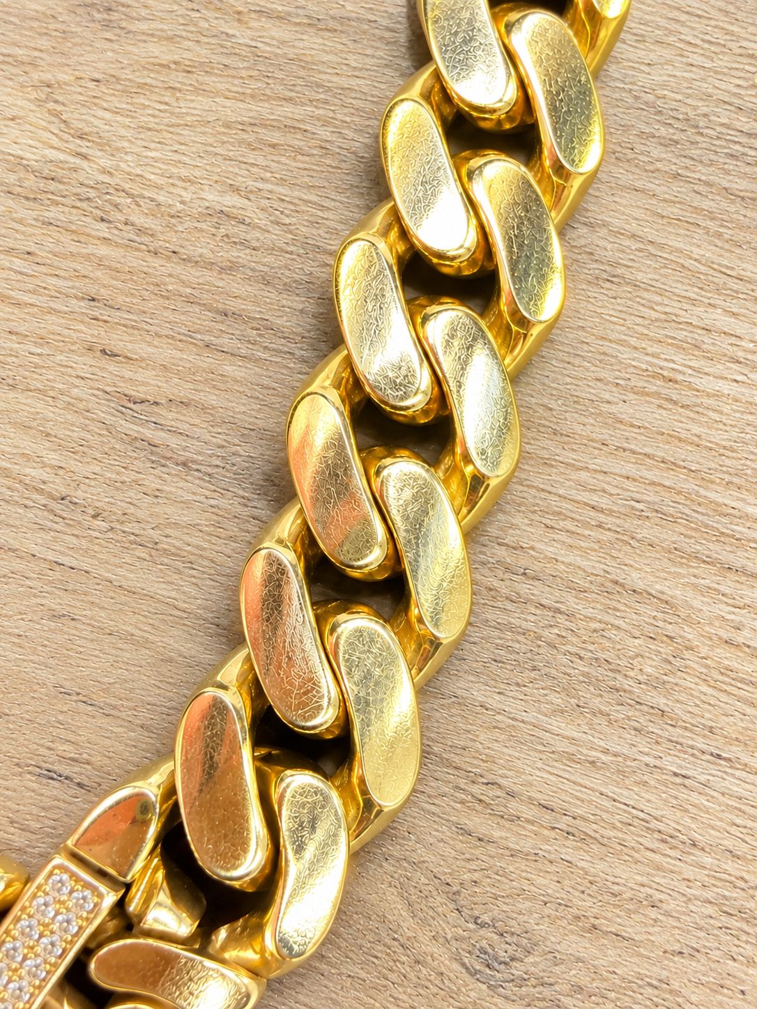 10K Yellow Gold Cuban Link Bracelet 7” 7.5mm CZ Iced Box Clasp Fine Jewelry