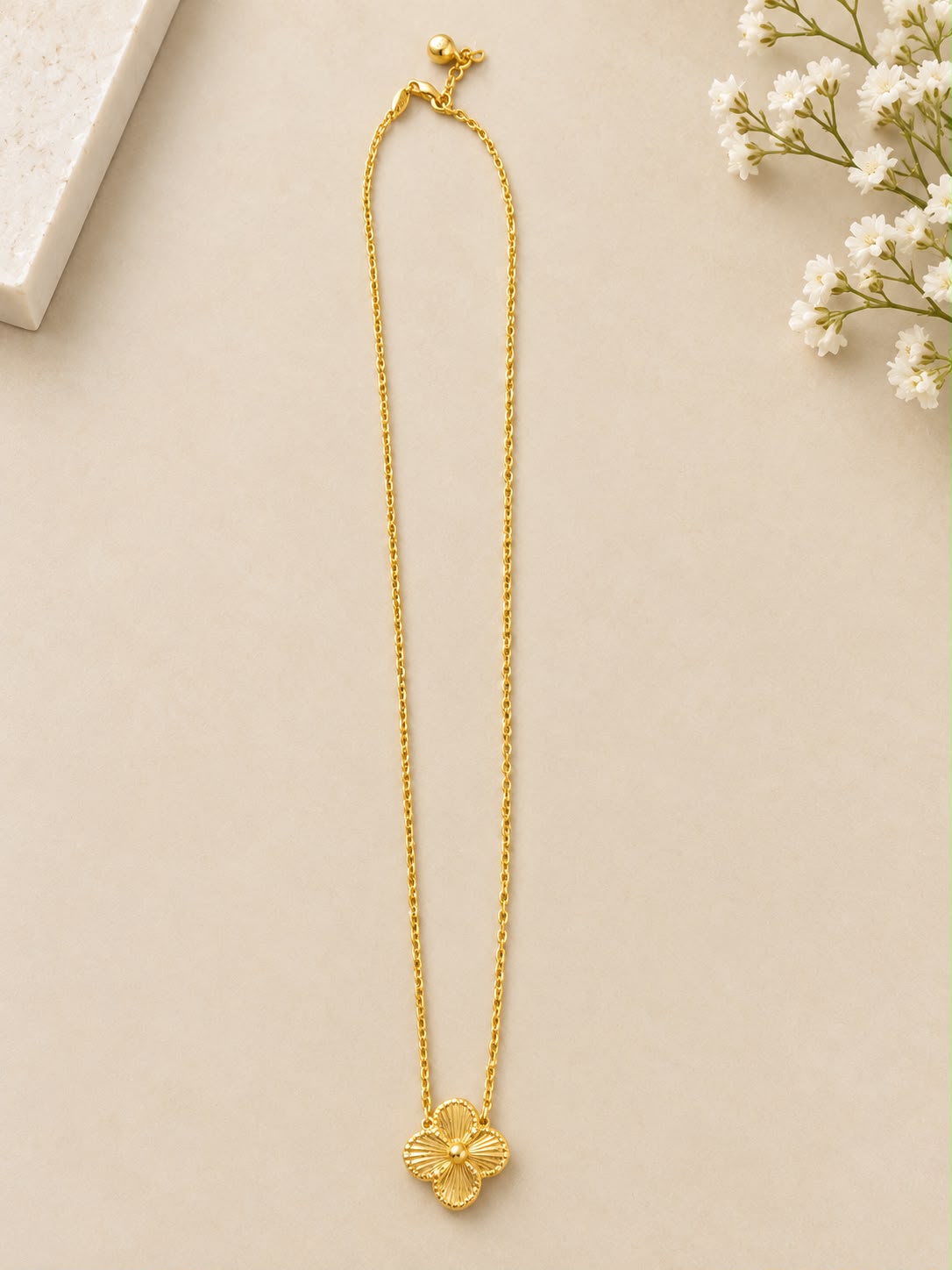 14K Yellow Gold 18” Four Leaf Clover Necklace Textured Pendant 5.46g
