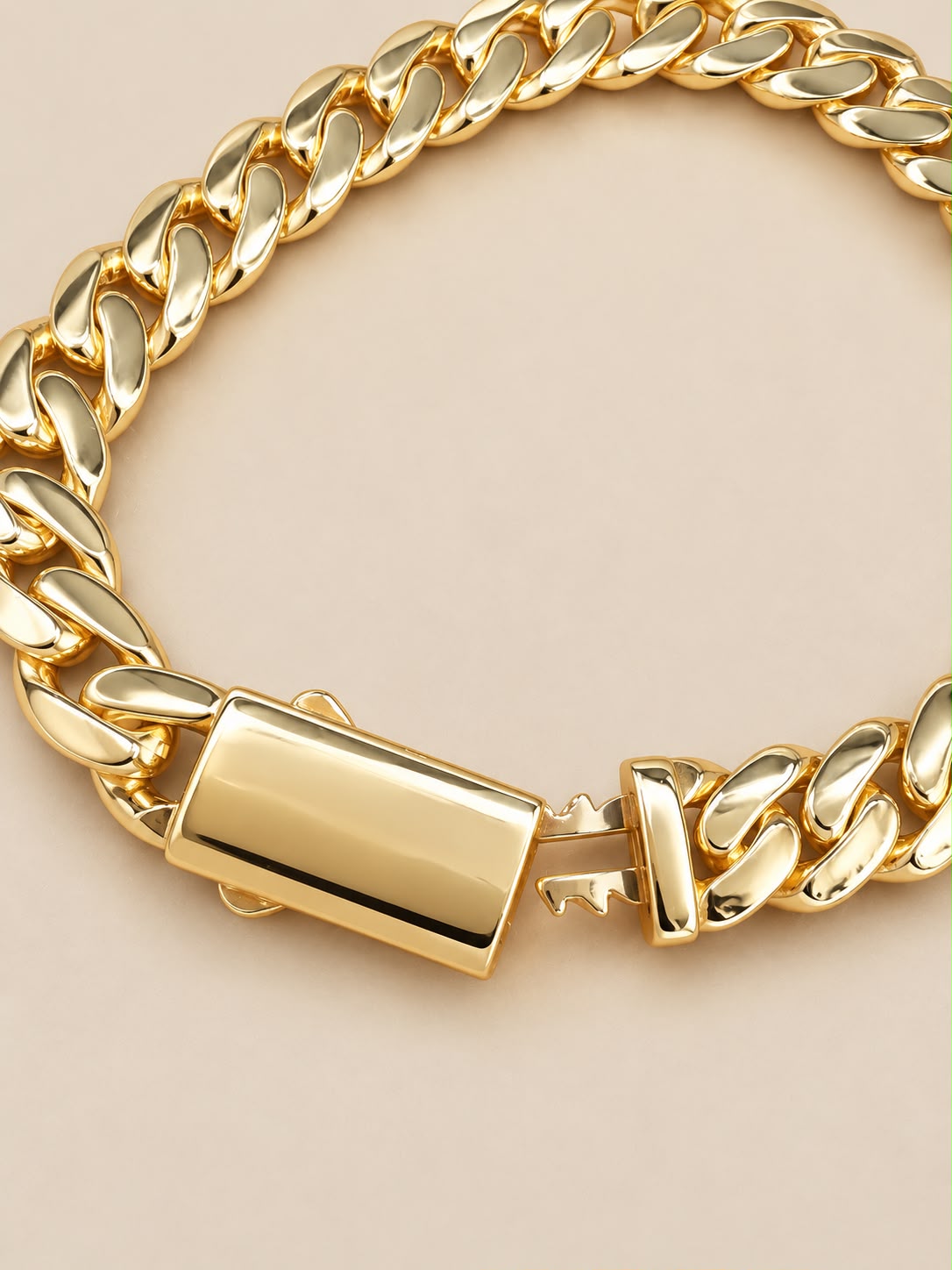 10K Yellow Gold Monaco Bracelet 9.1mm 8” – 11.40 Grams
