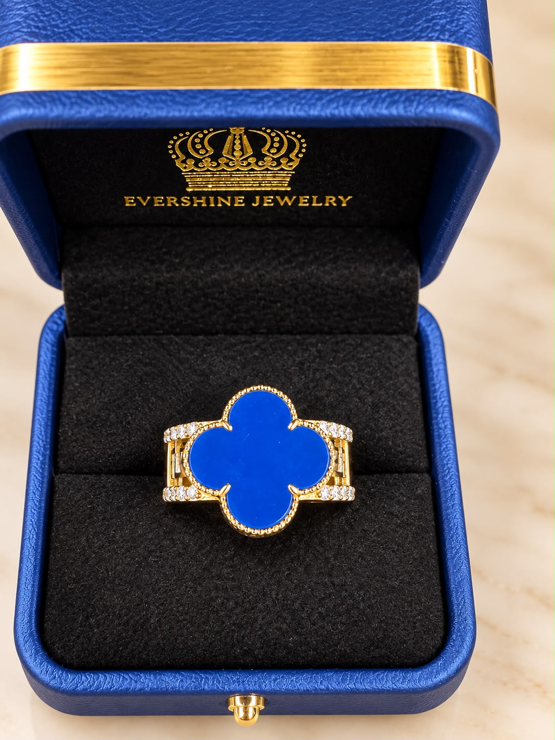 10K Yellow Gold Blue Stone CZ Four-Leaf Design Ring Size 7 – 3.47g