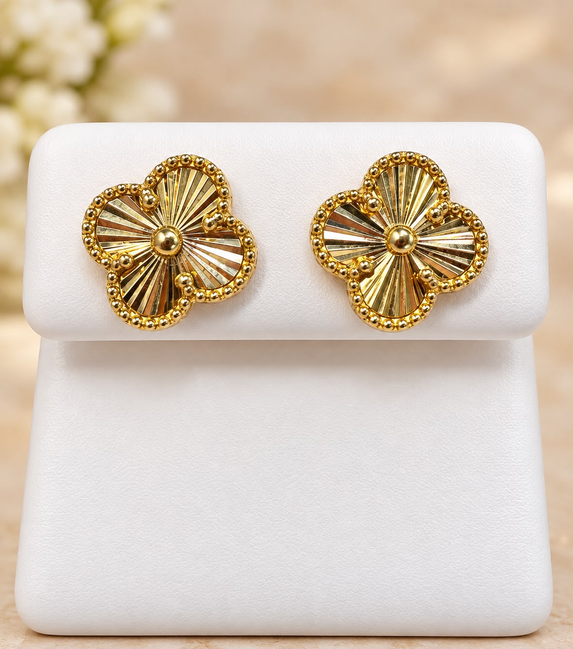 10K Yellow Gold Four Leaf Clover Flower Stud Earrings 7.2mm Women’s