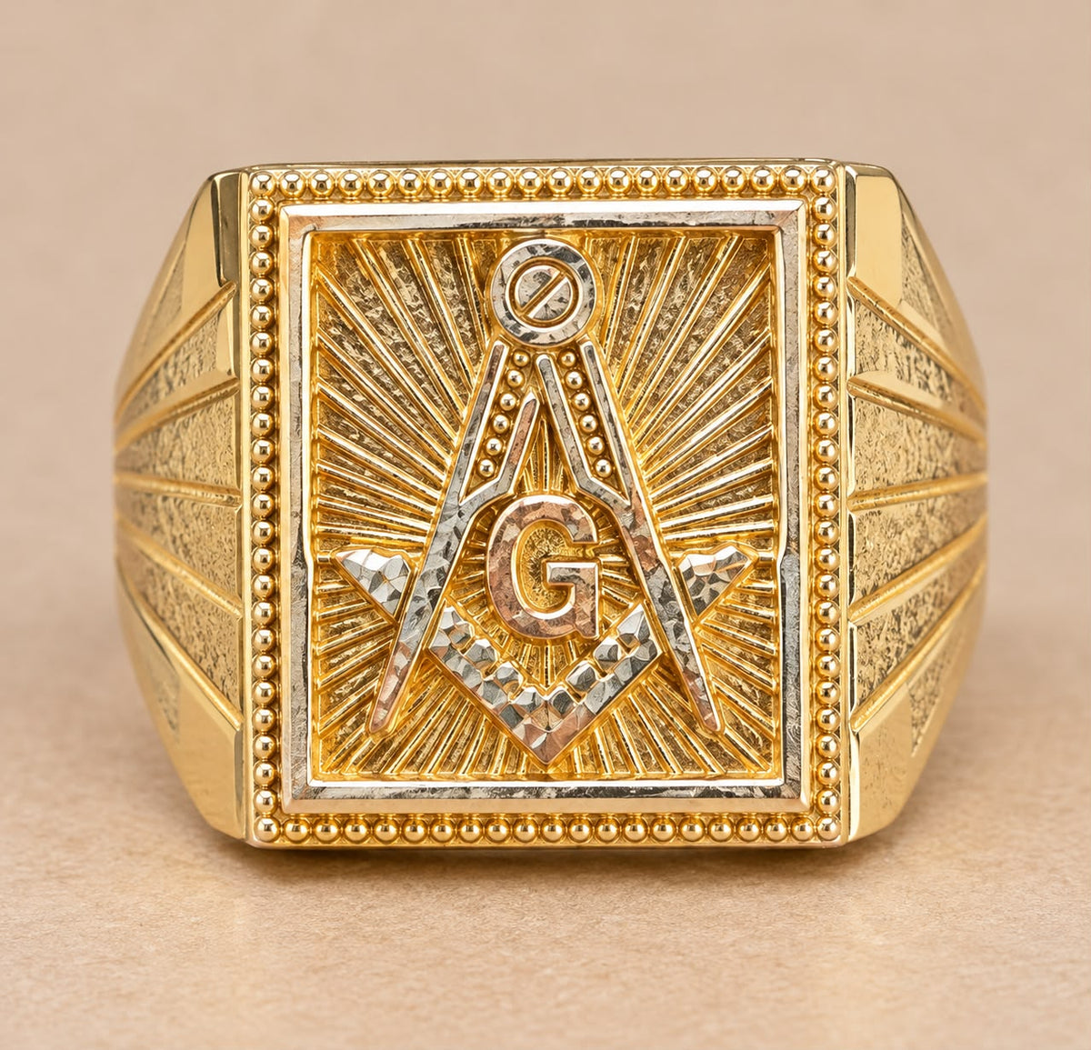 10K Yellow Gold Men’s Masonic Freemason Square Signet Ring Size 10.5