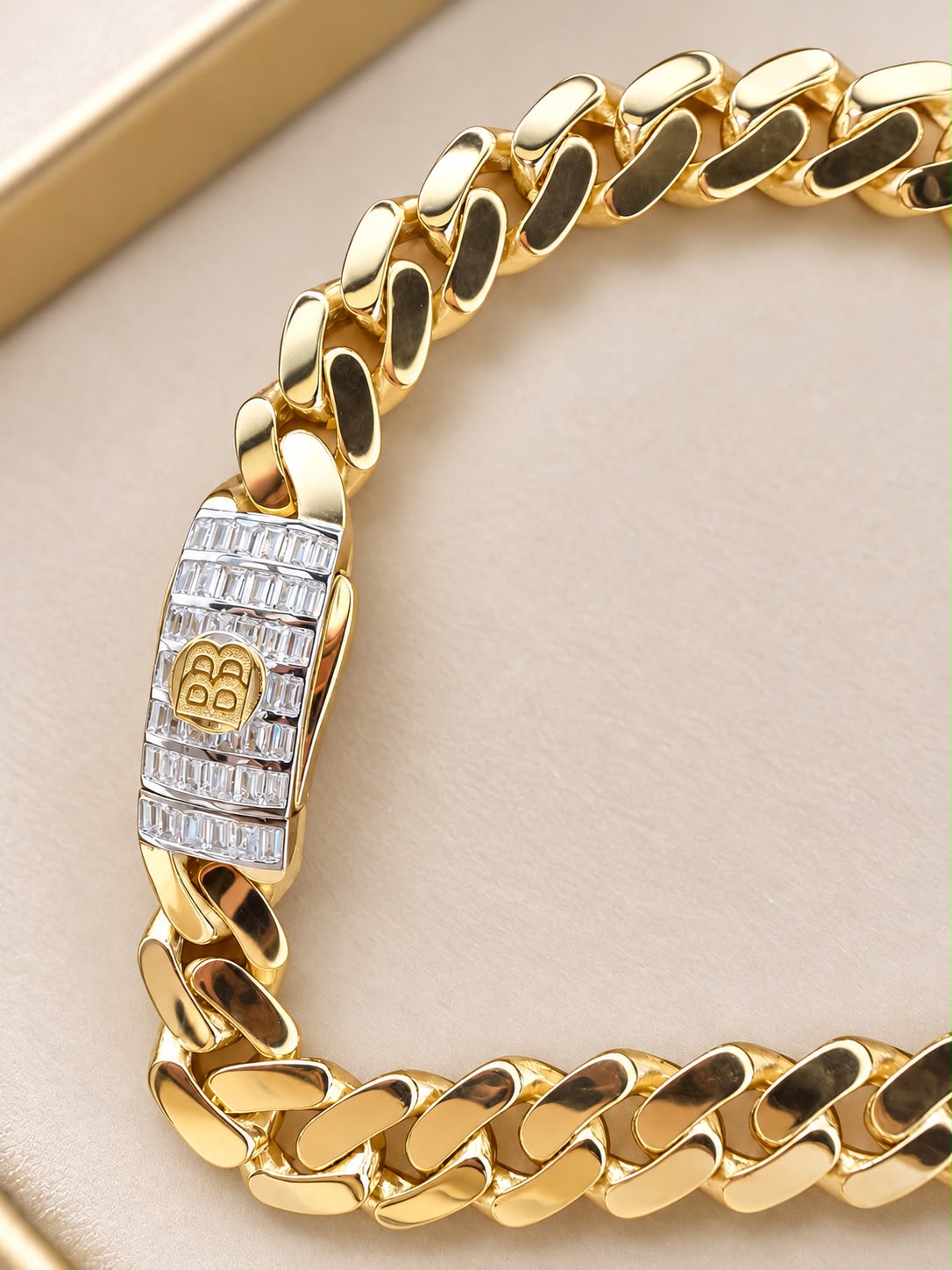 10K Yellow Gold Monaco Cuban Link Bracelet CZ Stone Clasp 8.7mm 8” 7.9g