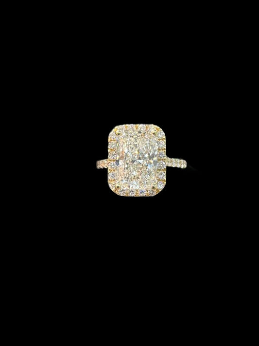 Cushion Halo Diamond Ring