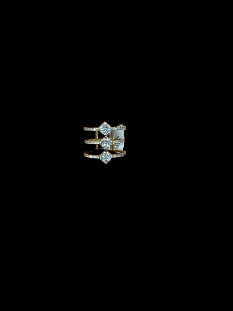 Luxe Brilliance VS Diamond Ring
