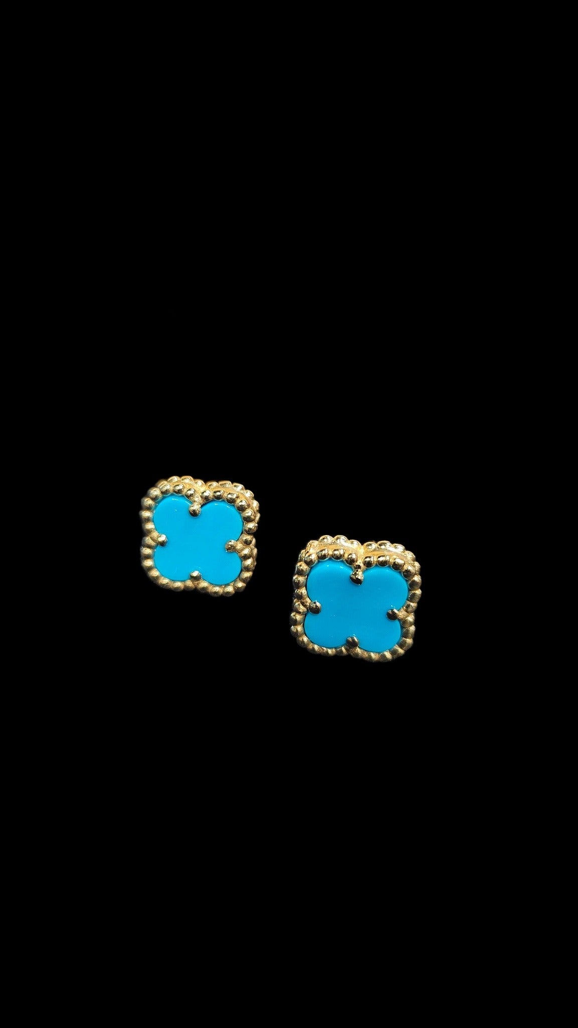 Ocean blue petals studs