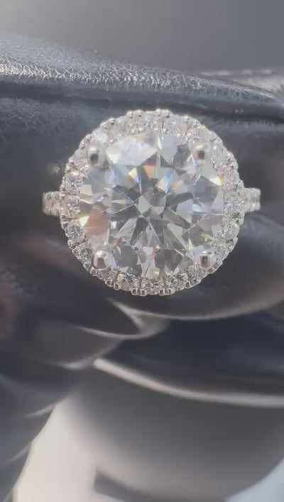 Halo Circle Diamond Ring