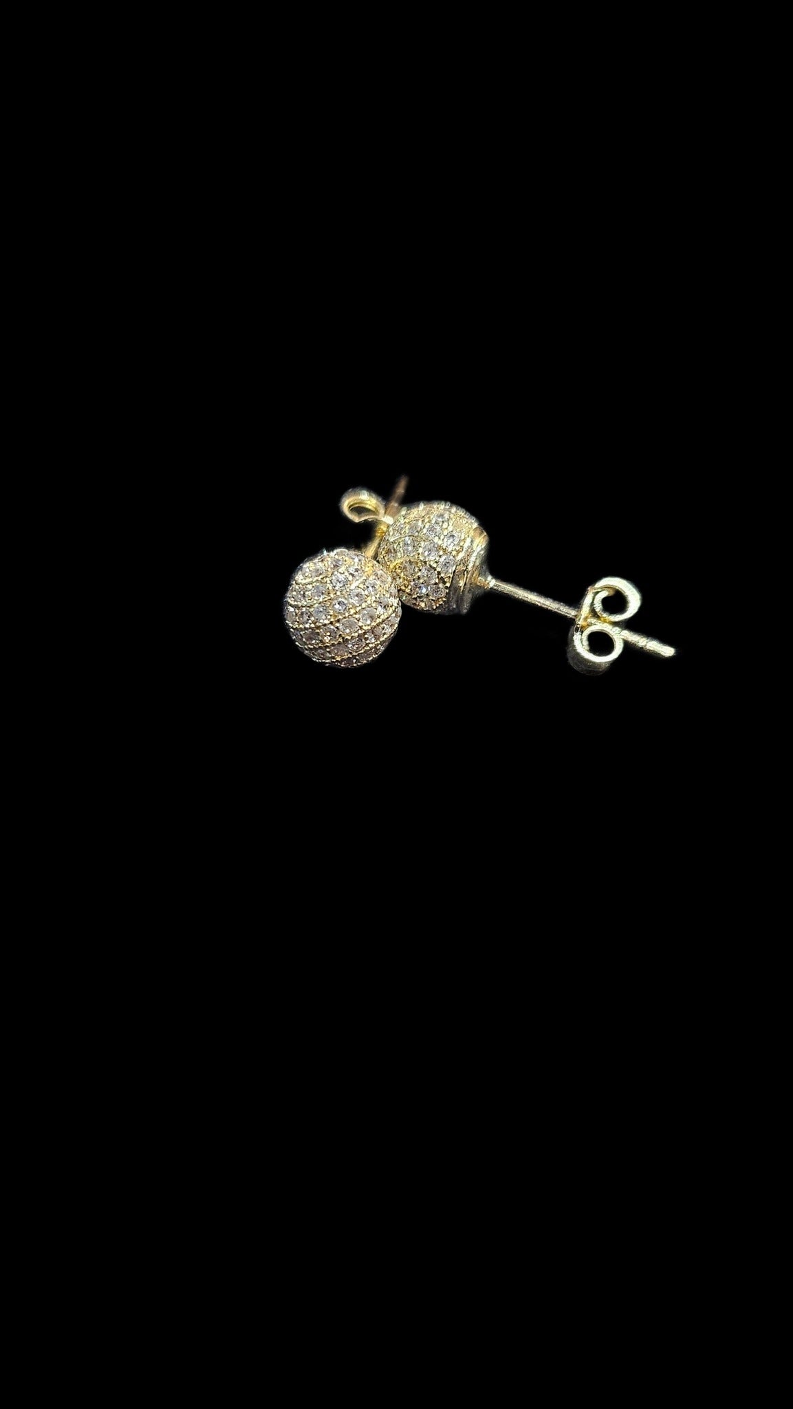 Studded circle studs