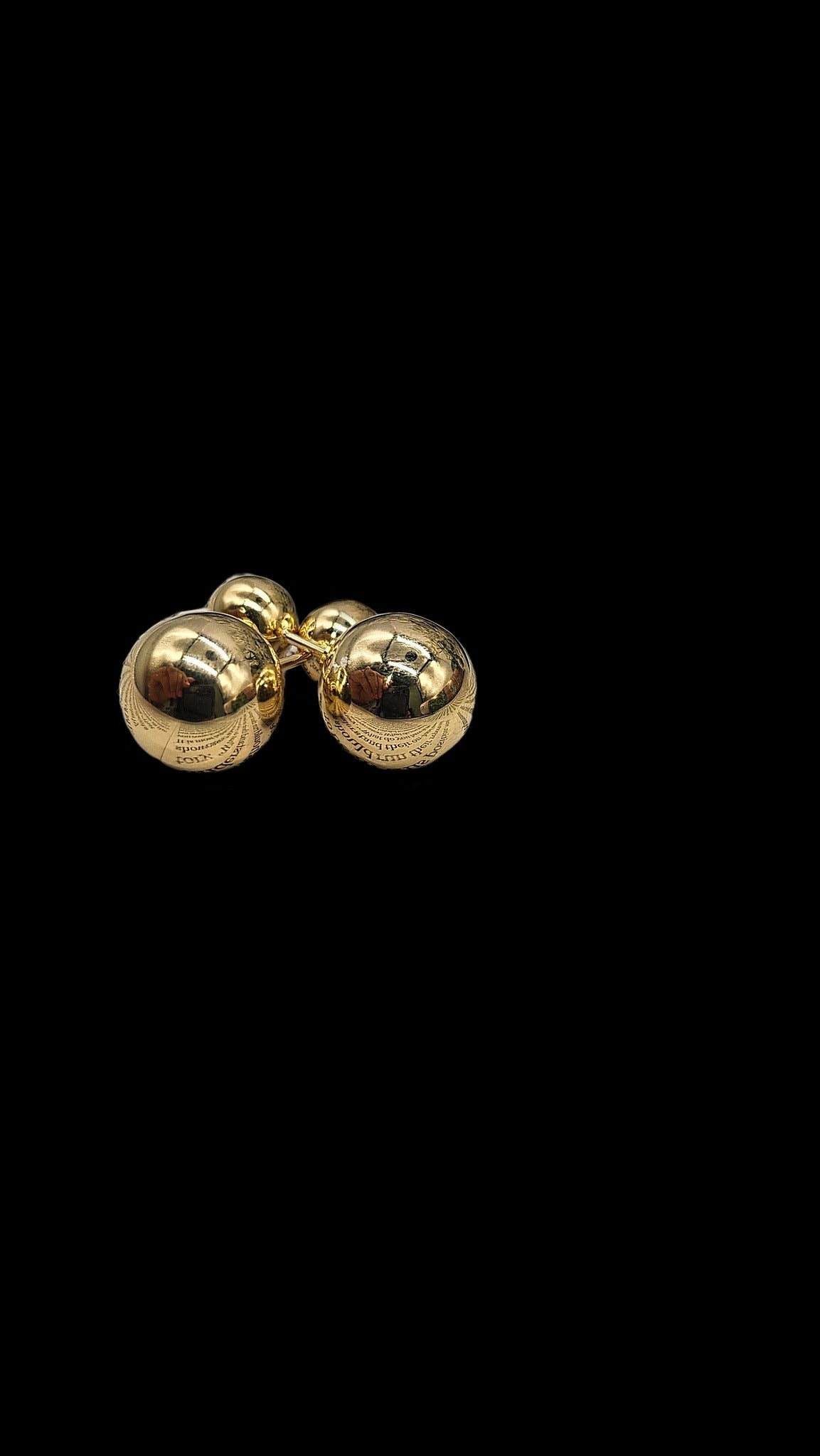 Stylish circle studs