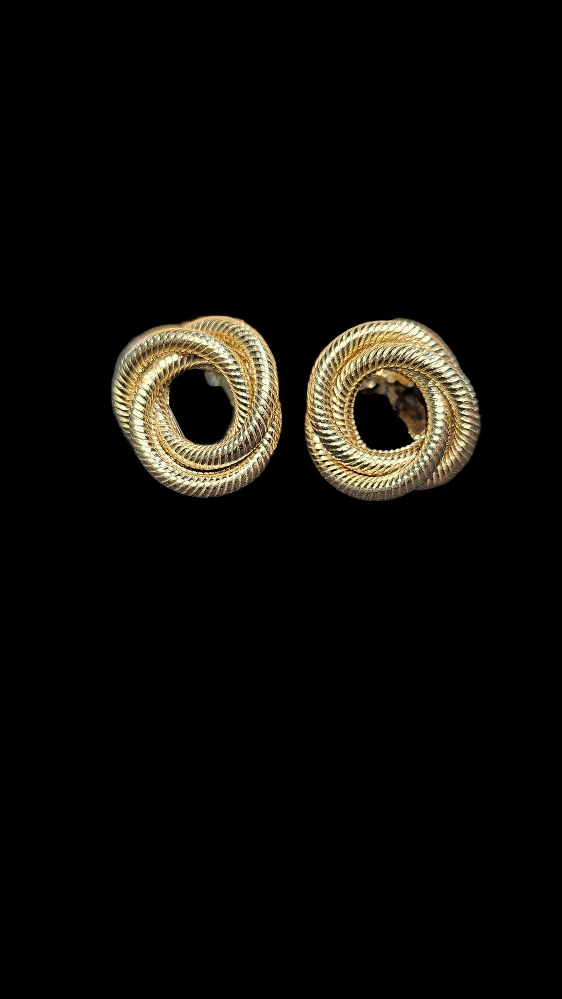 Triple love knot studs